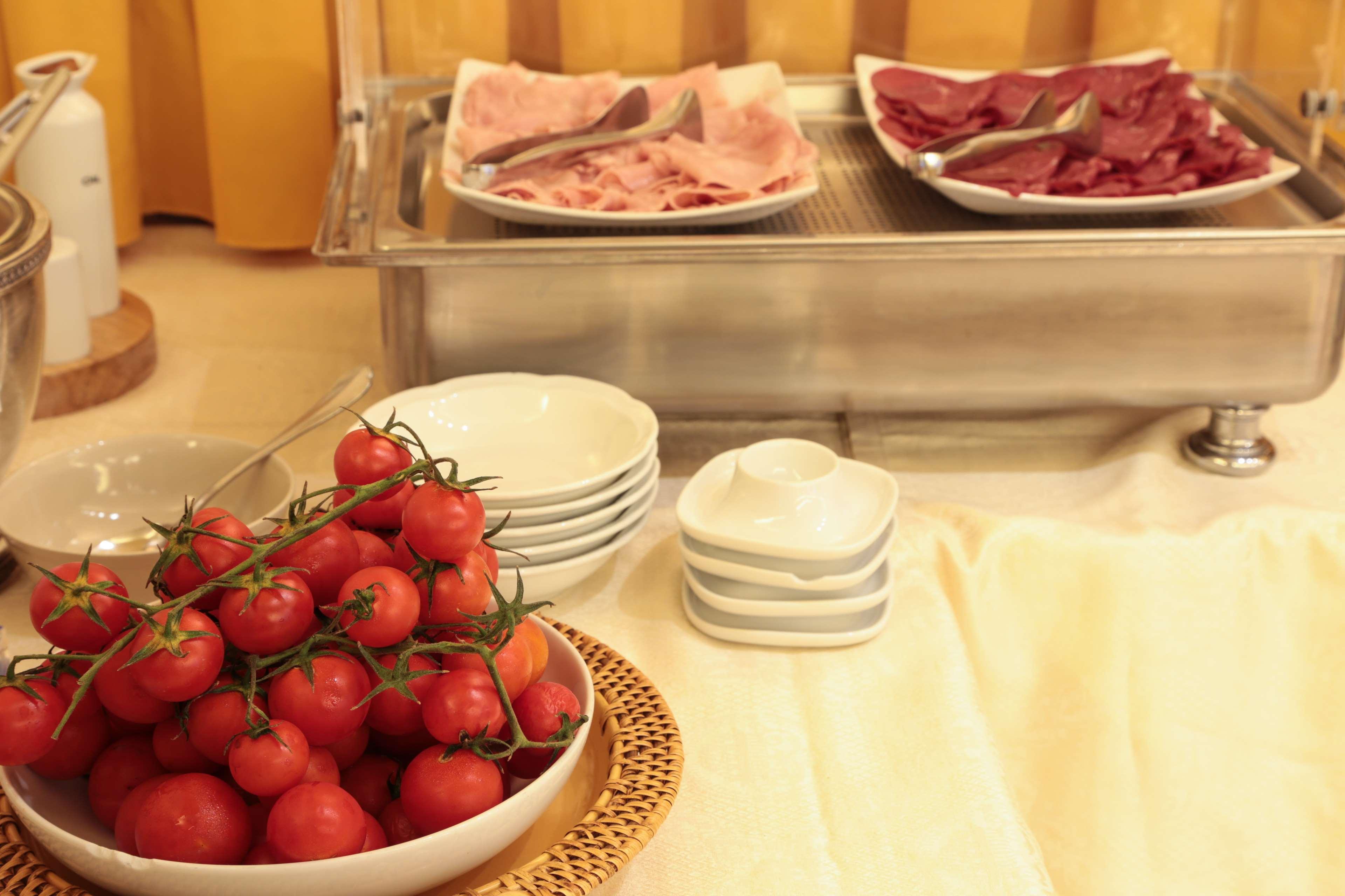 Best Western Hotel Dei Cavalieri 바를레타 외부 사진