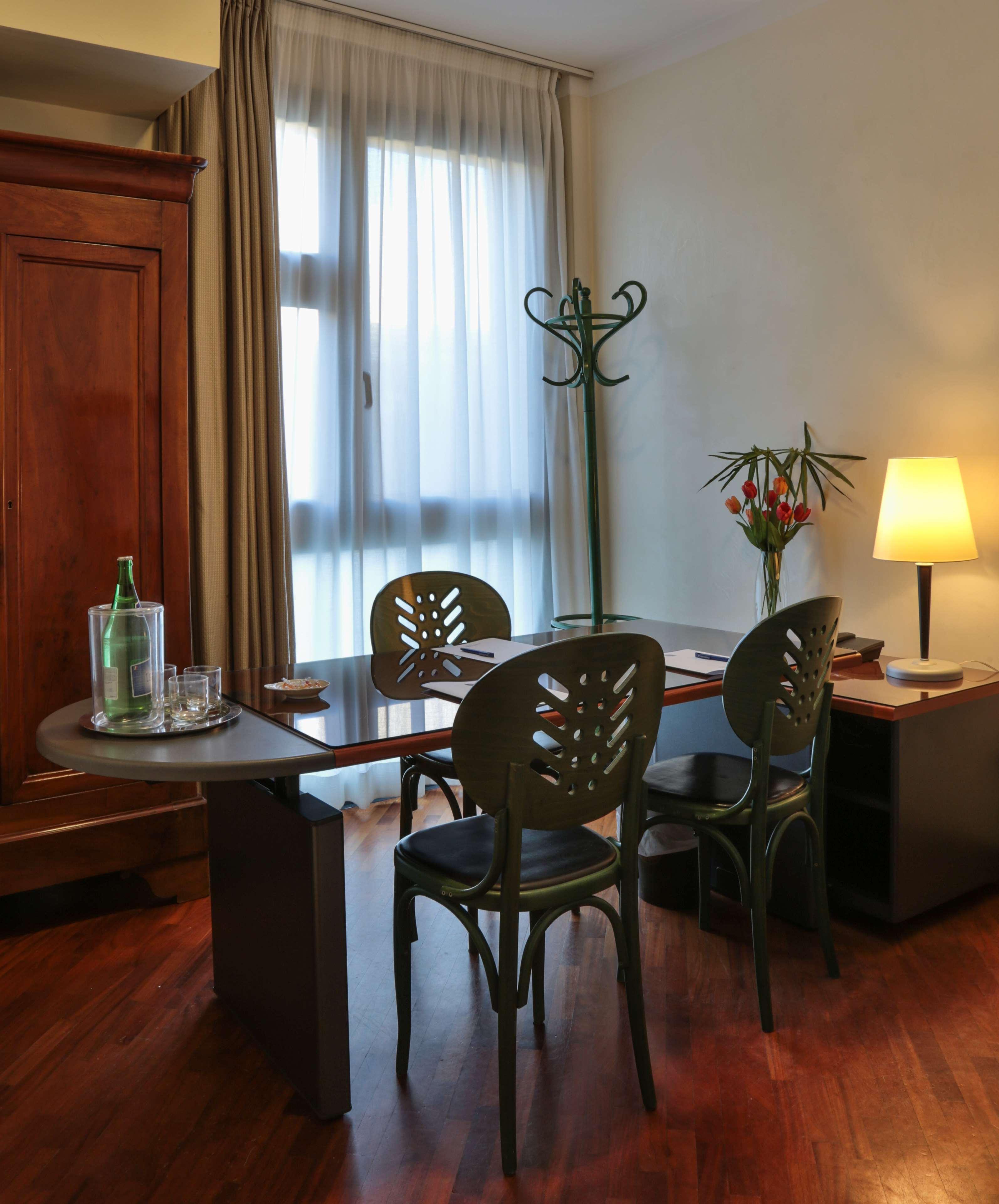 Best Western Hotel Dei Cavalieri 바를레타 외부 사진